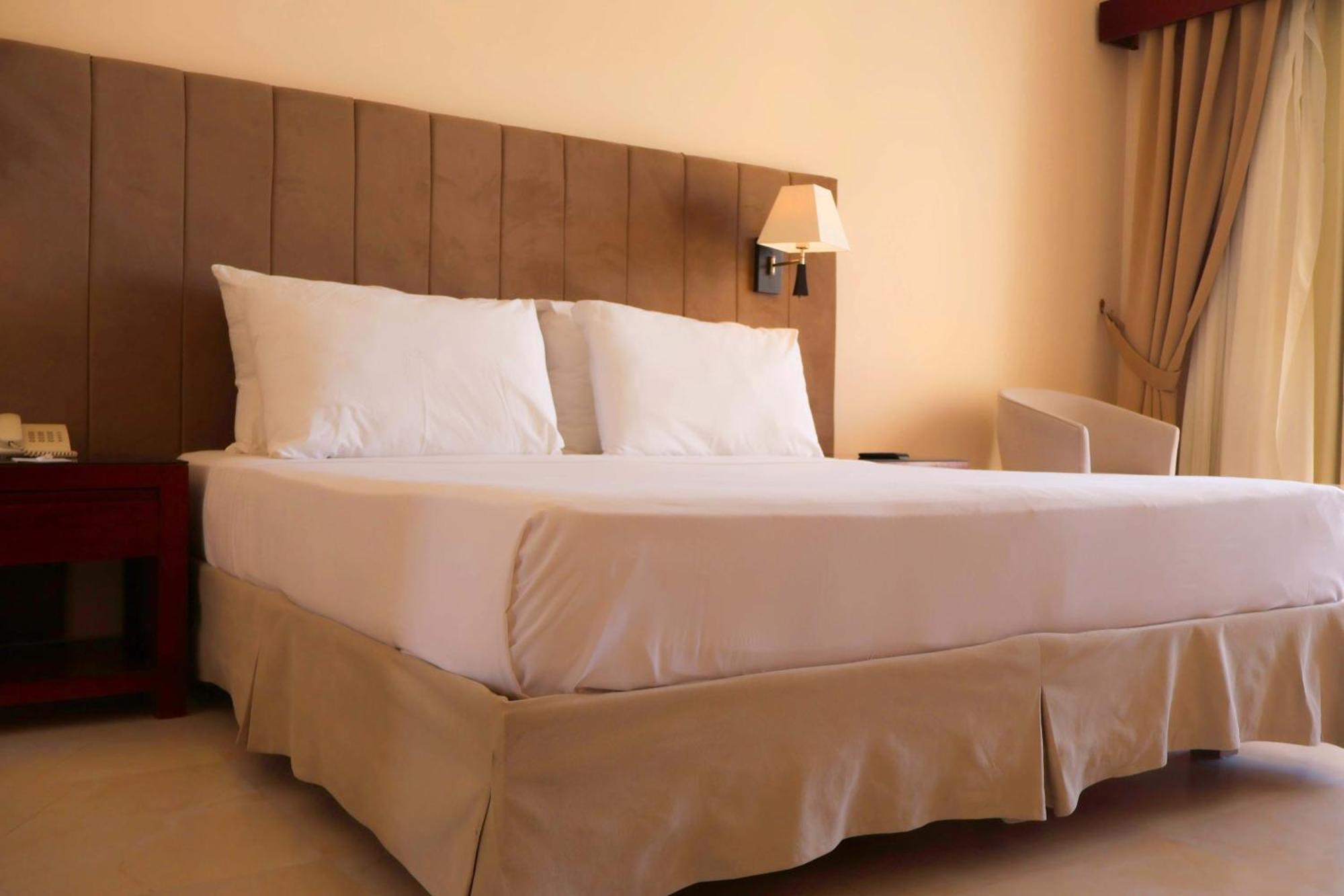 Brayka Bay Reef Resort 아부 다밥 외부 사진