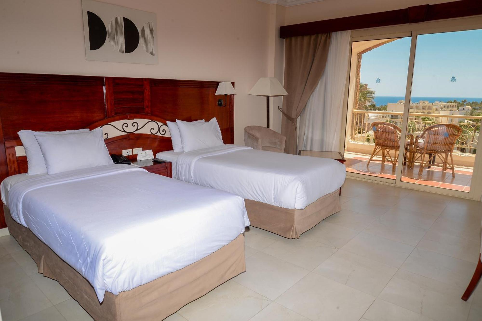 Brayka Bay Reef Resort 아부 다밥 외부 사진